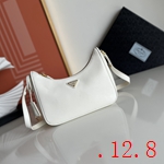 スーパーコピーブラダバッグ